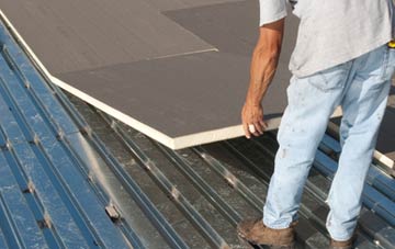 benefits of insulating Chelmsine flat roofing